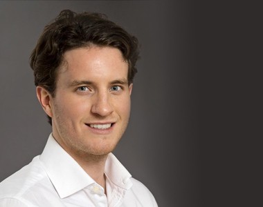 Dr Thomas Farrell